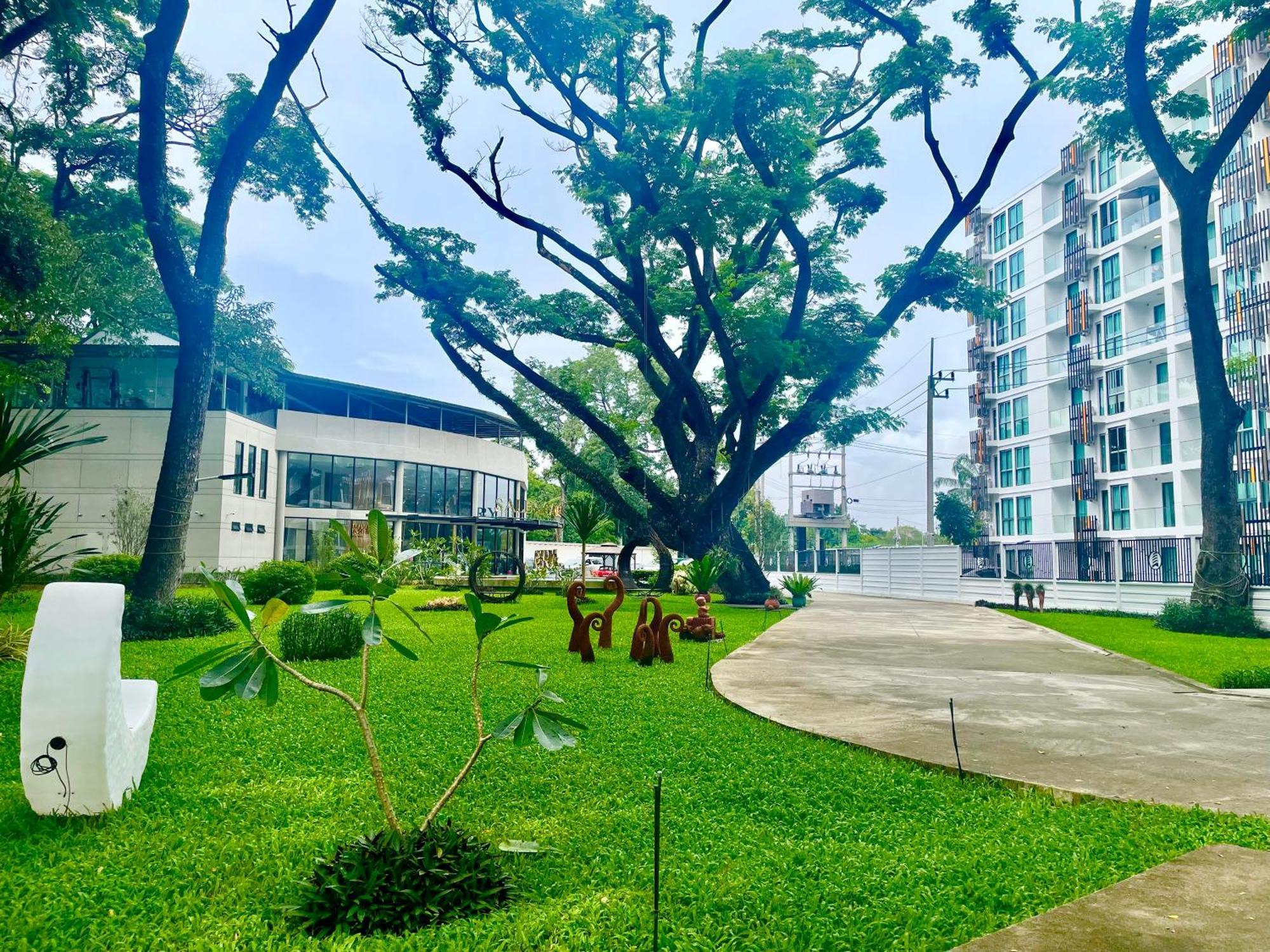 Near Festival- 5mims Walk- Infinity Pool & Comfort Room@the One